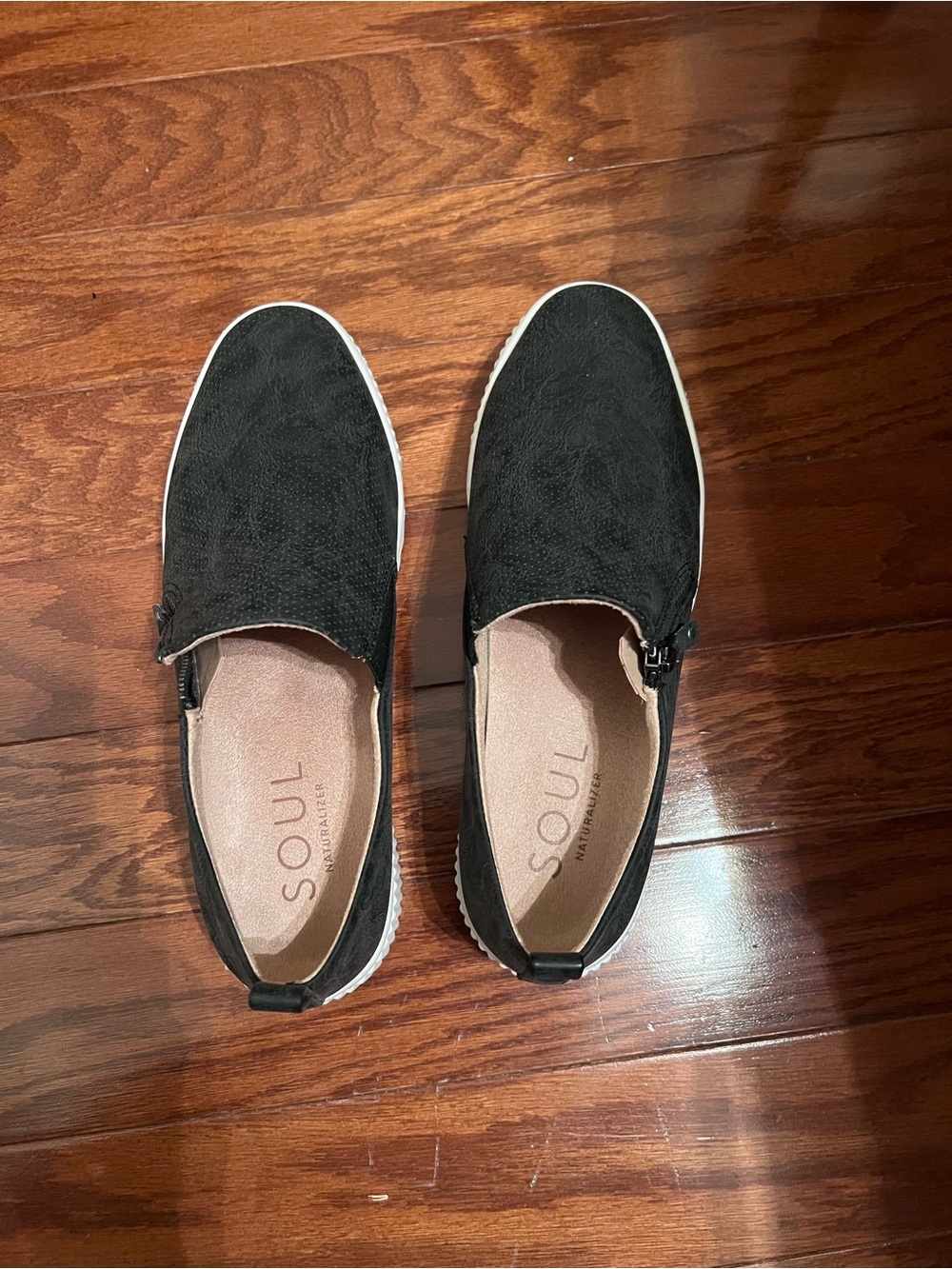 SOUL Naturalizer Women’s Dark Grey Slip-On Sneakers